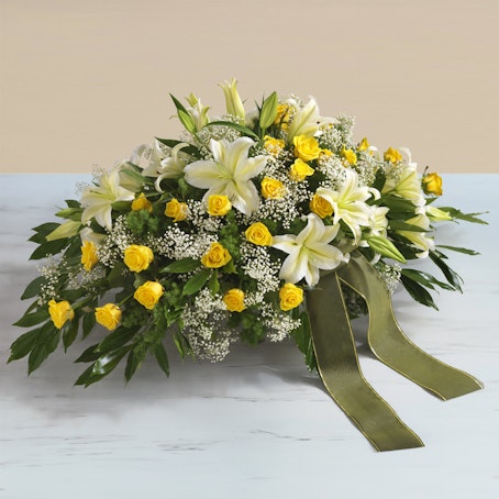 Almofada fúnebre amarela